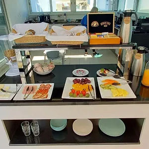 https://bowen-luxury-suites.hotelaalgarve.com