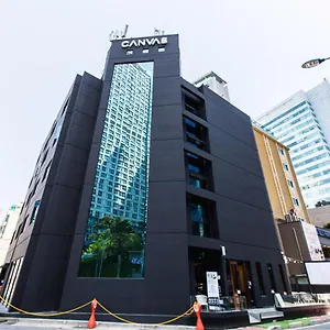 Canvas Black Ostello Busan