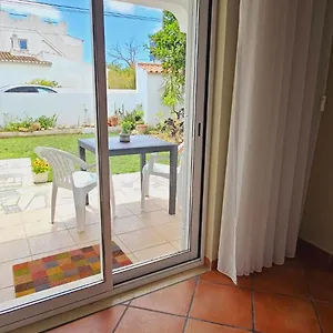 https://lemon-tree-relaxing-guesthouse.hotelaalgarve.com